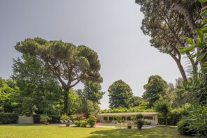 Apartment, 6 Bedrooms, Accessible, Private Pool | Garden
