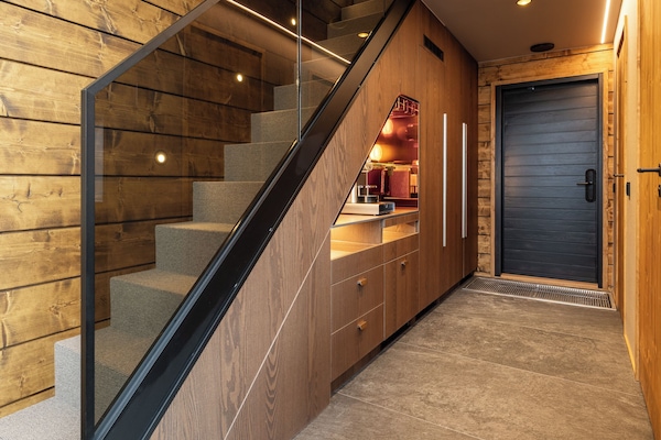 Äänieristys, silitysrauta/-lauta, ilmainen Wi-Fi