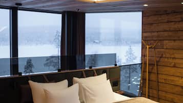 Biệt thự Cao cấp, quang cảnh hồ | Phòng cách âm, bàn ủi/dụng cụ ủi quần áo