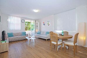 ت�لفزيون، مكتب