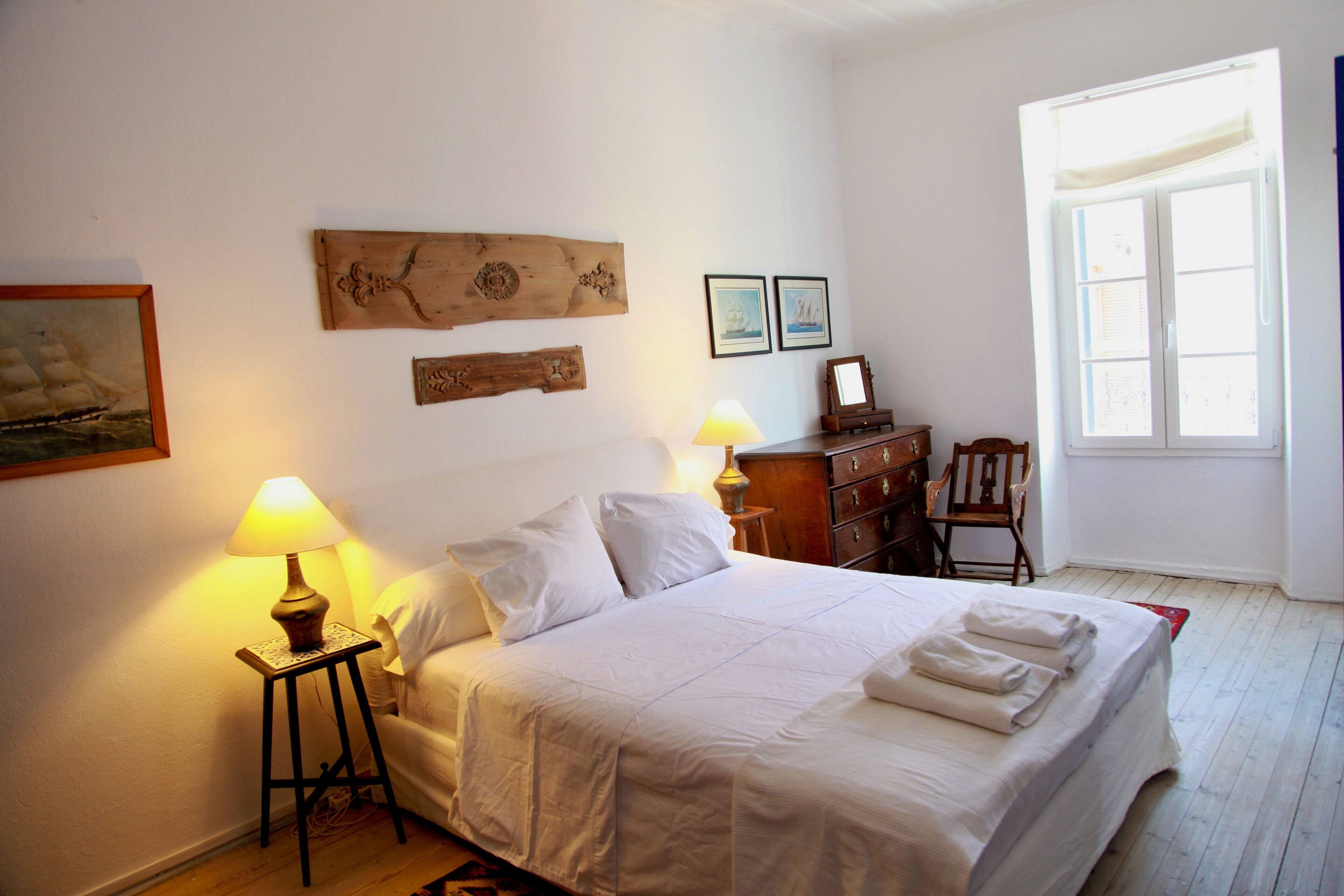 4 makuuhuonetta, silitysrauta/-lauta, Wi-Fi, vuodevaatteet