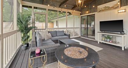 French Country Charm in Chatt Town - large space for entertaining and parking!
