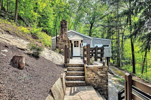 Relax and Unwind - Bird Creek Cottage at Cliffwood