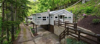 Relax and Unwind - Bird Creek Cottage at Cliffwood
