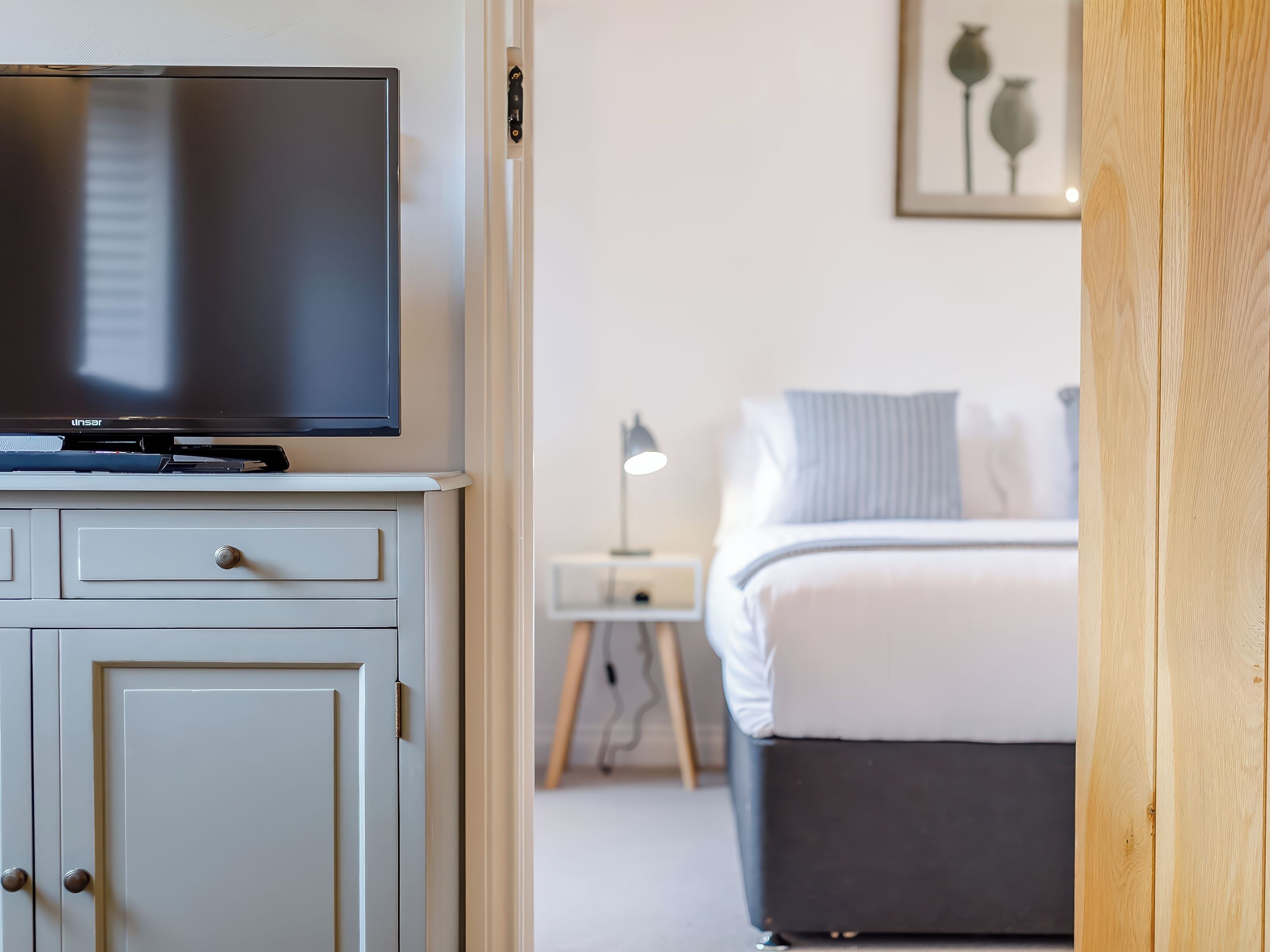 1 bedroom, individually decorated, individually furnished, free WiFi