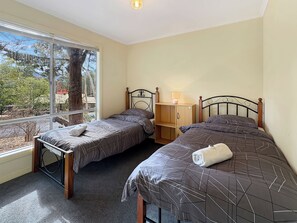 3 bedrooms, Internet, bed sheets