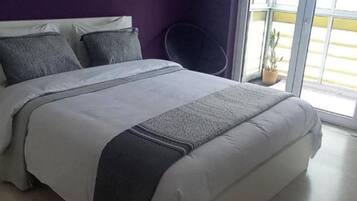 2 dormitorios, tabla de planchar con plancha, wifi y ropa de cama