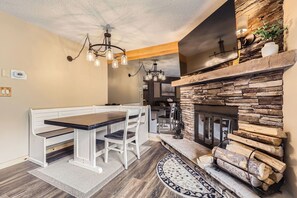 Dining - Ski-In, Ski-Out From Studio, Ground Floor, Dog Friendly (Breckenridge)