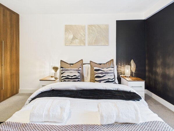Apartment | Iron/ironing board, free WiFi
