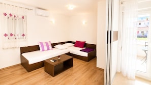 2 bedrooms, WiFi (free), bed sheets - Apartment Marcela (Zaton)