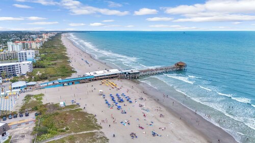 The Leon Lane Oasis – w/ Pool, Fire Pit & Steps to the Beach