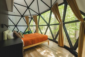 2 Schlafzimmer, Reisekinderbett, WLAN, Bettwäsche