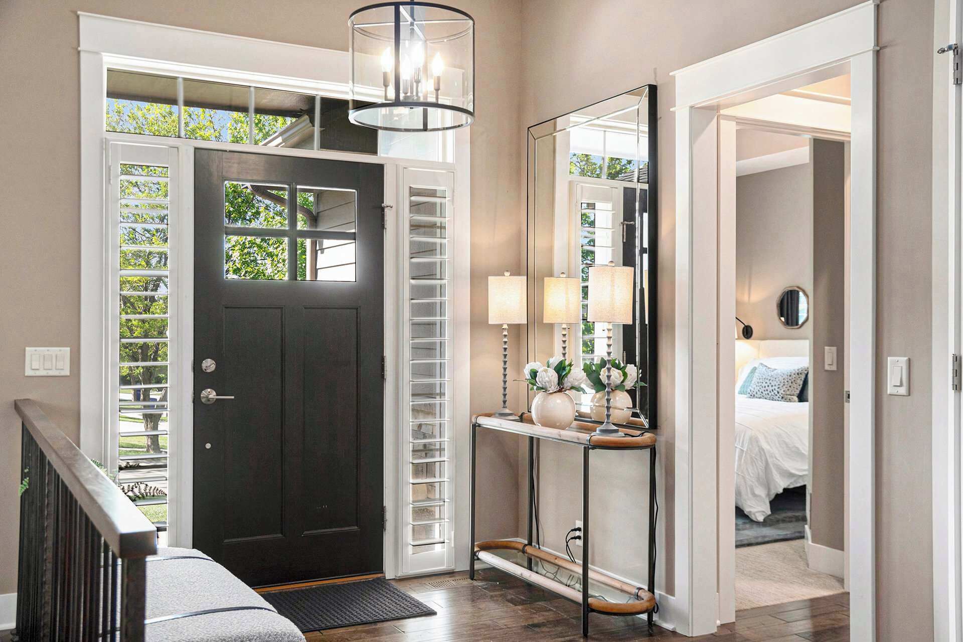 4 habitaciones, tabla de planchar con plancha, cuna de viaje y wifi 