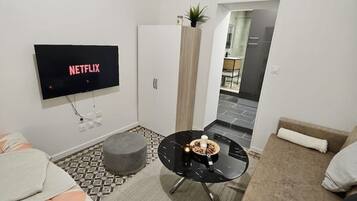 1 bedroom, iron/ironing board, travel crib, free WiFi