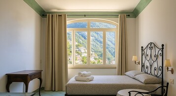 高级双人房或双床房, 海景 | 迷你吧、客房内保险箱、免费 WiFi