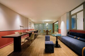 Lobby sitting area - Express by M Village 46 Thao Dien (Ho Chi Minh City)