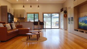 Fernseher, Arbeitsbereiche