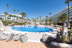 Uppvärmd pool