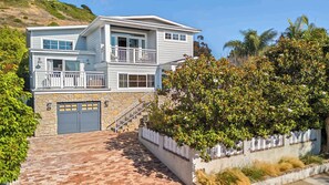 Exterior - Modern Coastal La Jolla Gem (San Diego)