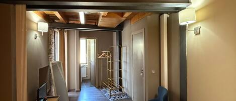 Kahden hengen comfort-huone (yksi tai kaksi sänkyä) | Ilmainen Wi-Fi