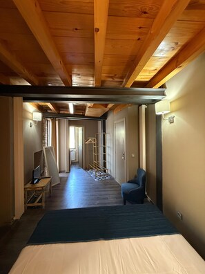 Camera Comfort con letto matrimoniale o 2 letti singoli | Wi-Fi gratuito