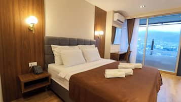 Chambre Double Deluxe, balcon, vue montagne