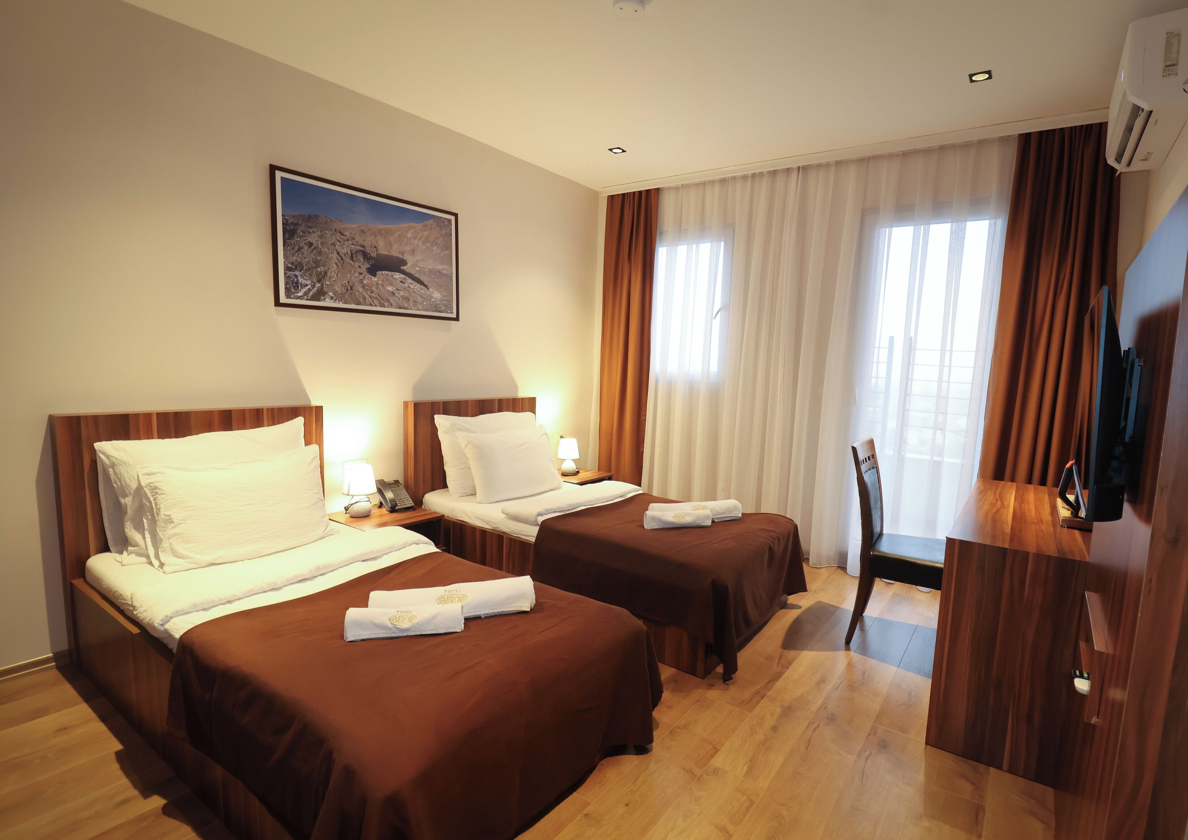 Standard Twin Room, Balcony, City View