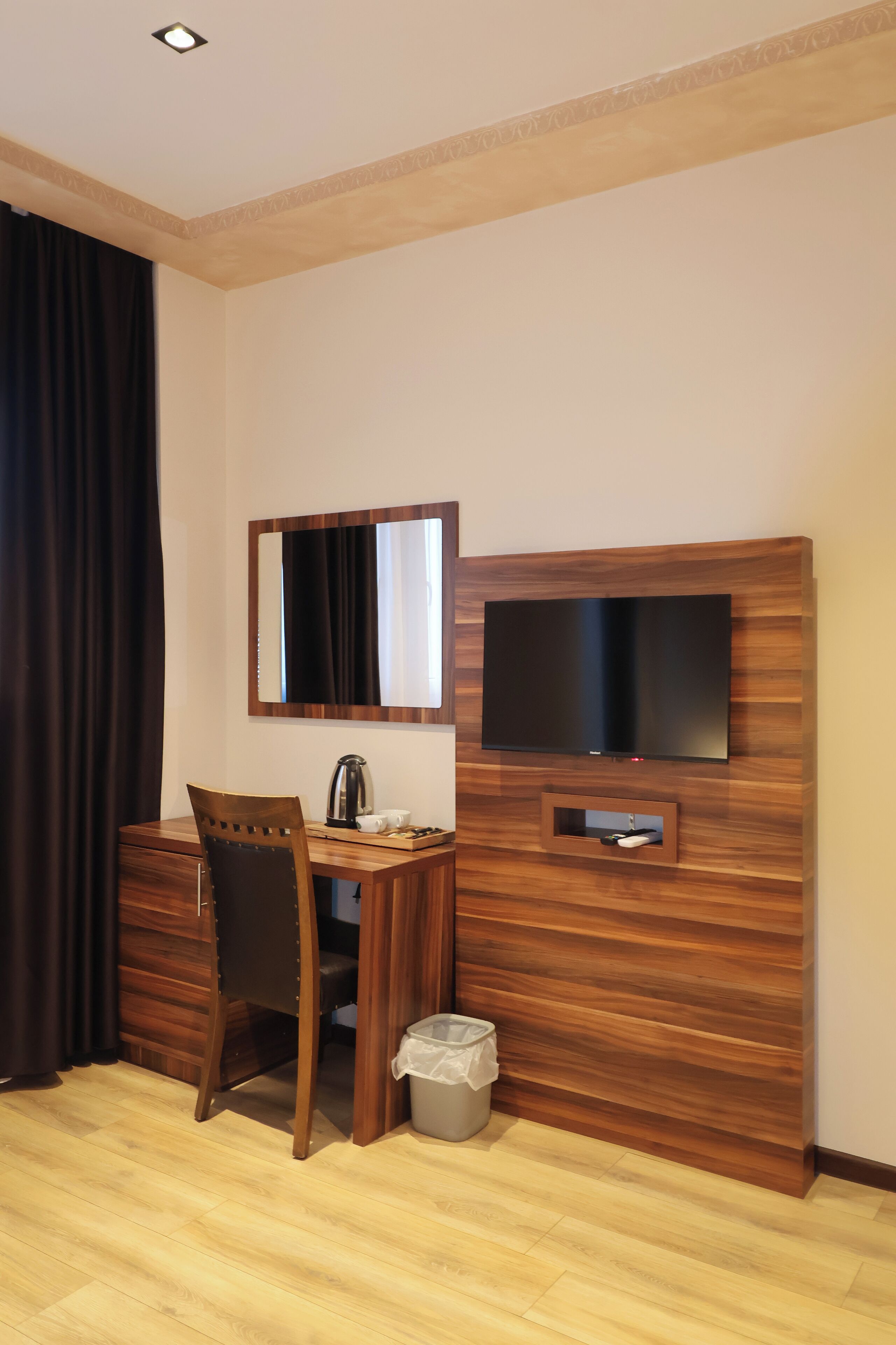 Standard Double Room, Balcony, City View | Soundproofing, free WiFi