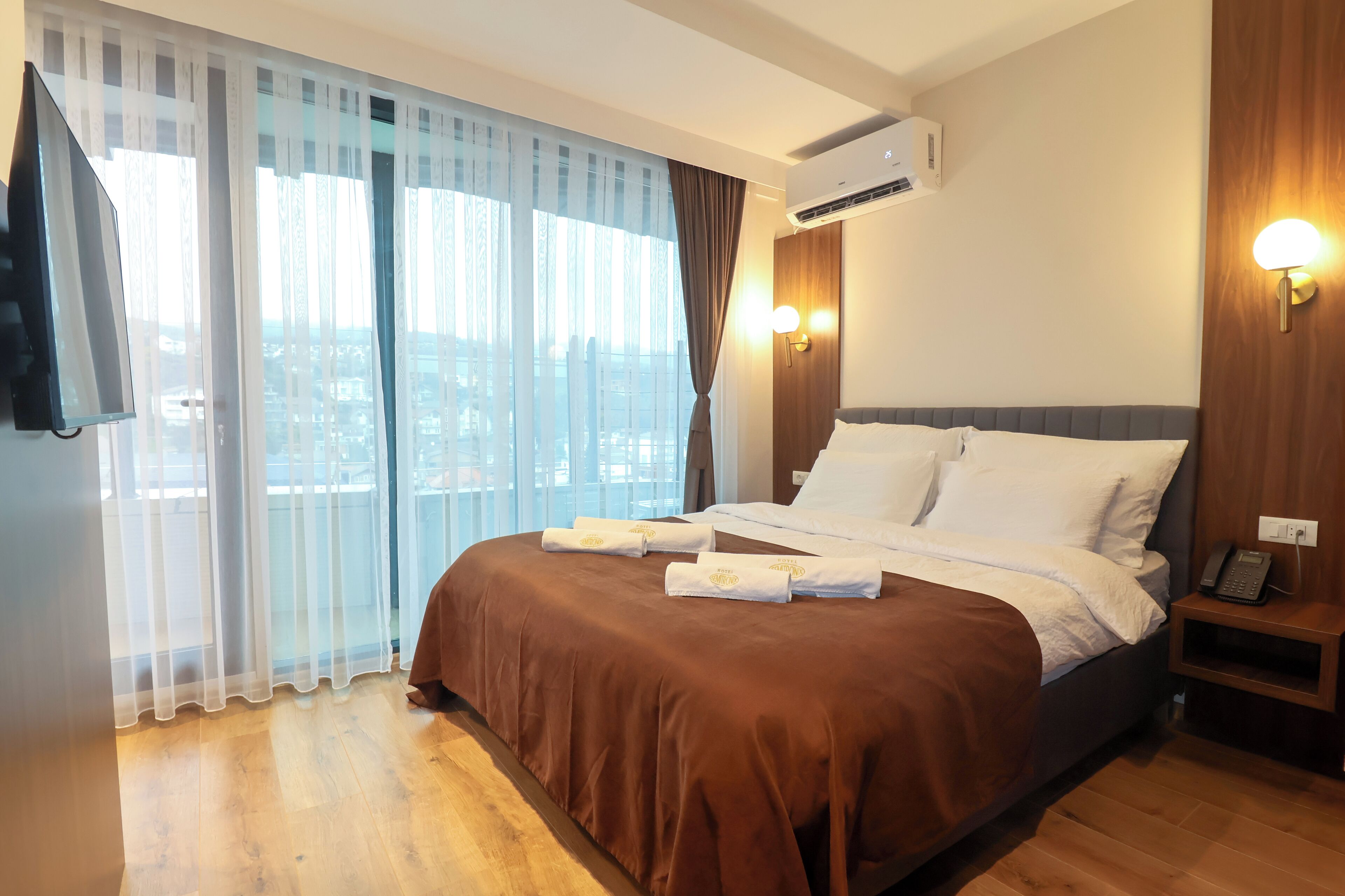 Standard Double Room, Balcony, City View