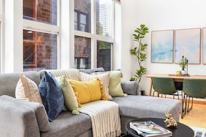 TV, fireplace, offices