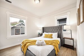 3 chambres, bureau, fer et planche à repasser, Wi-Fi