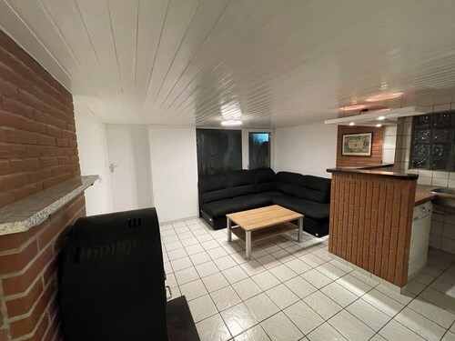 Moderne Ferien- & Monteurswohnung – ideal für Radfahrer!
60 Euro je Nacht