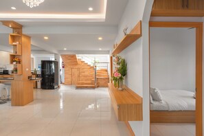 6 soverom, strykejern/-brett, wi-fi og sengetøy