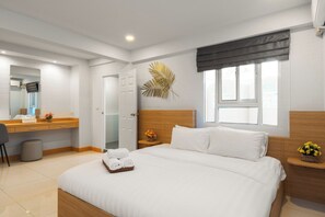 6 chambres, fer et planche à repasser, Wi-Fi, draps fournis