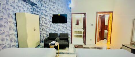 9 camere, ferro/asse da stiro, Wi-Fi, lenzuola