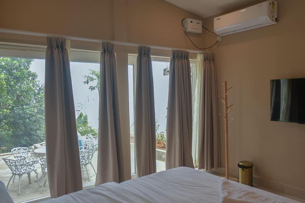 Genesis Villa