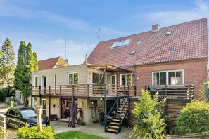 Apartment | Exterior - Charming Town Apartment in Gram (Gram)