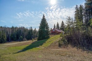 Exterior - Le Calumet - Lakefront (Saint-Michel-des-Saints)