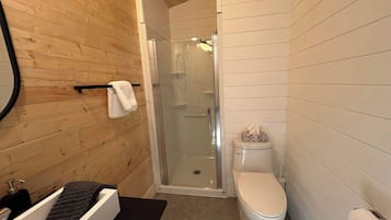 Shower, towels
