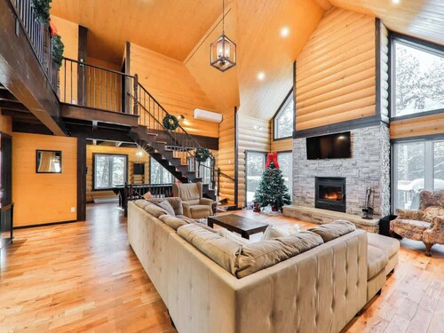 Lake, Spa, Forest Fun & Game room | Le Grand Chene