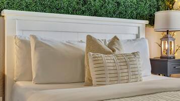 1 bedroom, travel crib, WiFi, bed sheets