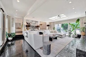 TV, fireplace, offices