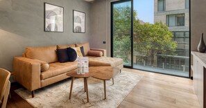 تلفزيون، مكتب