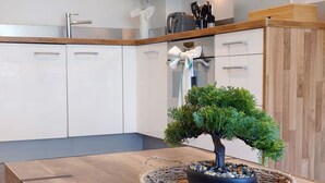 Private kitchen - One Bedroom Apartment with Garden View (London)