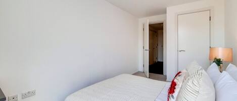 2 Schlafzimmer, Bügeleisen/Bügelbrett, Reisekinderbett, WLAN