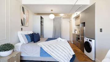 1 bedroom, iron/ironing board, WiFi, bed sheets
