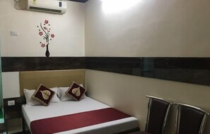 Double Room | Free WiFi