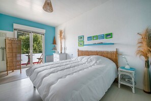 2 chambres, fer et planche Ă repasser