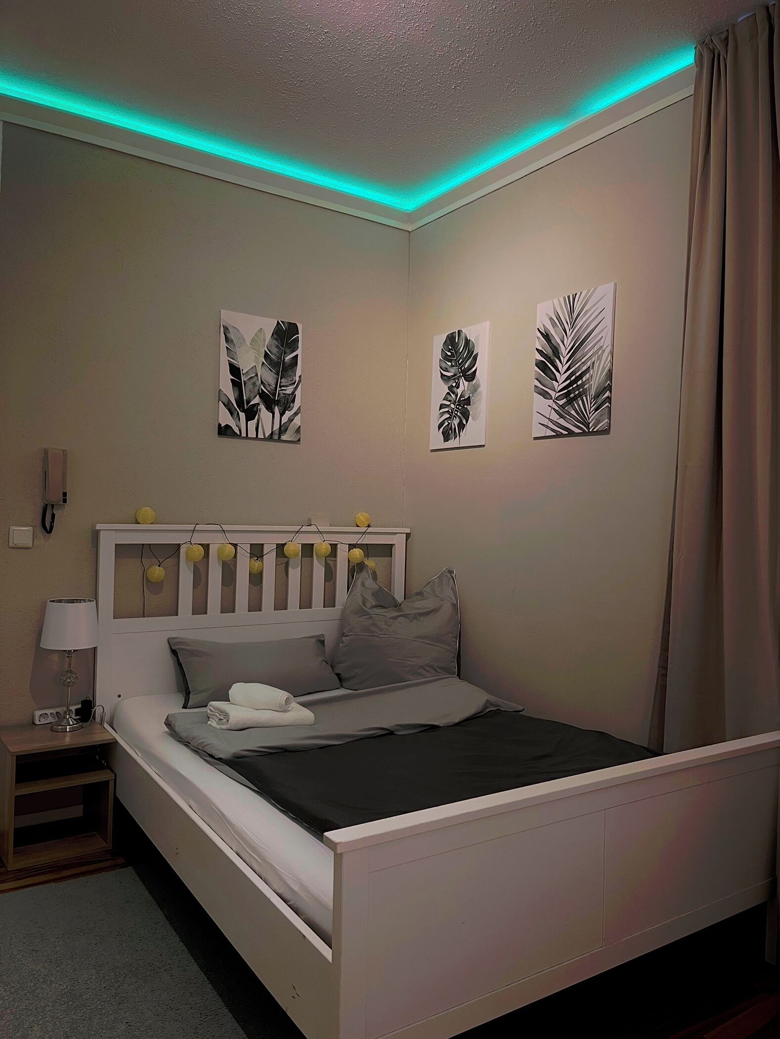 1 多间卧室、办公桌、熨斗/熨衣板、免费 WiFi