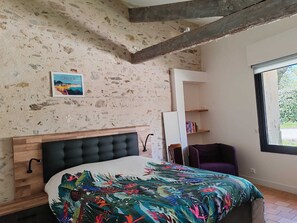 5 bedrooms, iron/ironing board, WiFi, bed sheets - Villa 5 chambres, 3 SDB, piscine, Les Sables d'Olonne (Les Sables-d'Olonne)